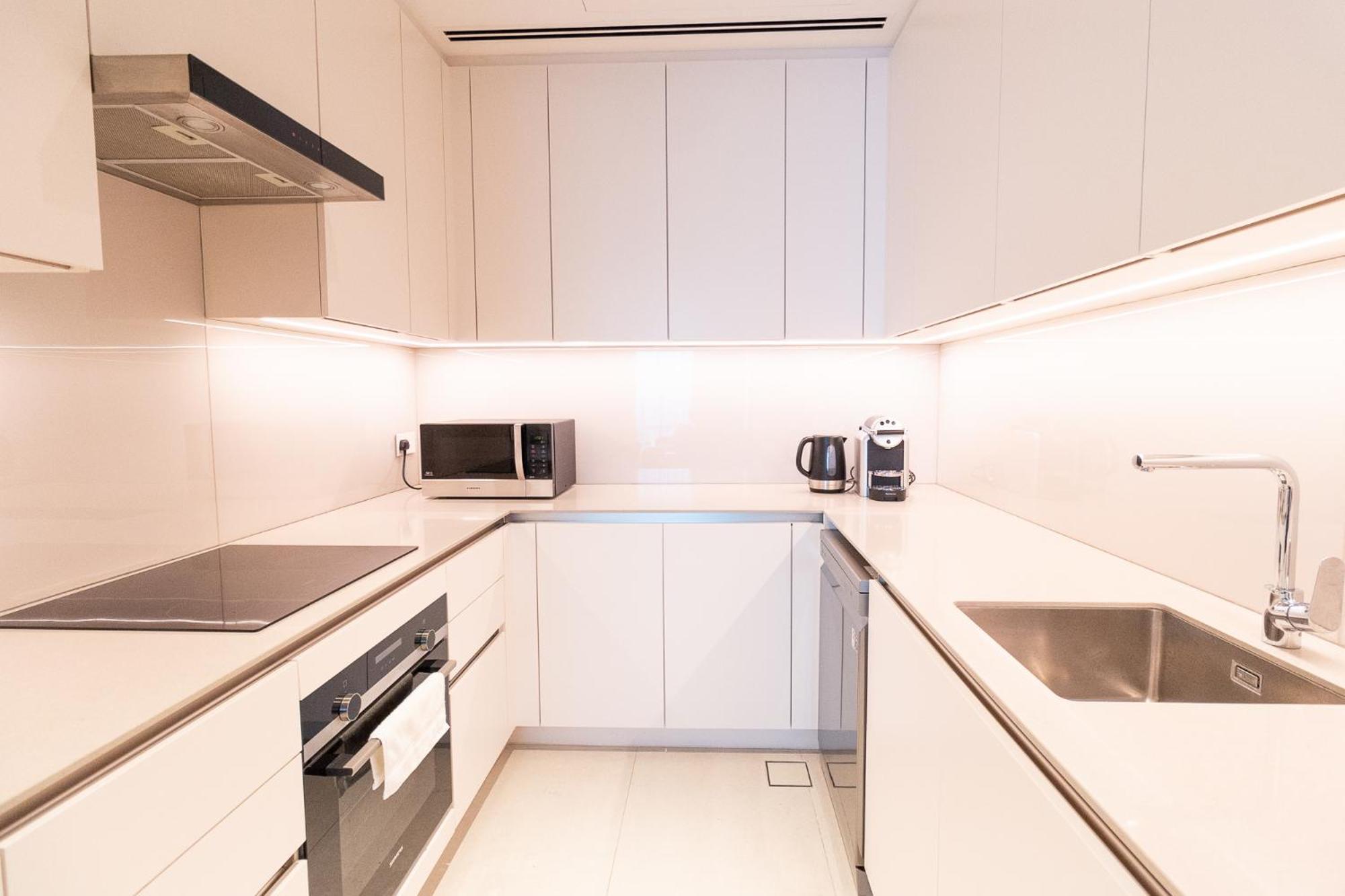 Address Residences By Happy Season Apartment